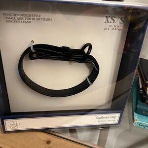 Brand new in Box Southern Living Dog Collar. Size XS/S.